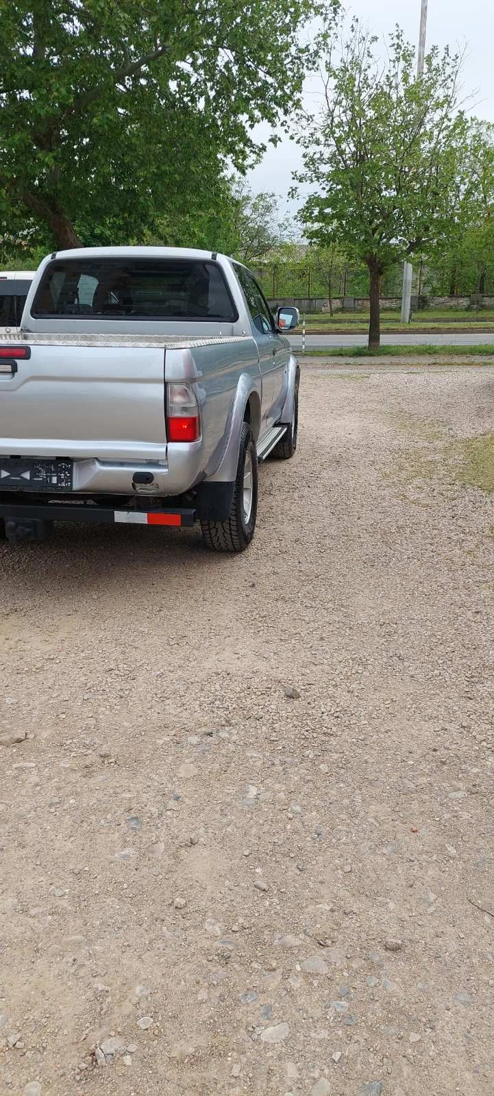 Mitsubishi L200 2.5 tdi клима, снимка 7 - Автомобили и джипове - 54477318