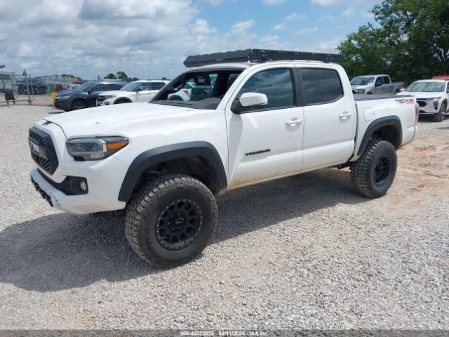 Toyota Tacoma TRD OFF-ROAD, снимка 2 - Автомобили и джипове - 55627842