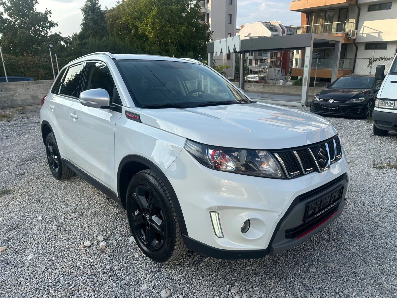 Suzuki Vitara АВТОМАТИК 4х4 НАВИГАЦИЯ - изображение 3