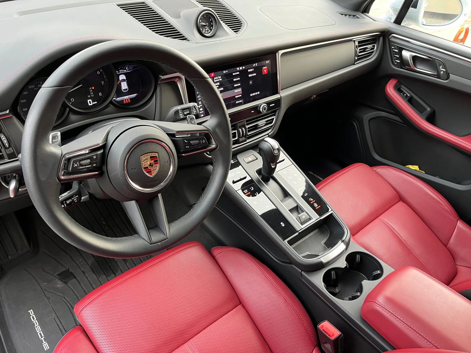 Porsche Macan Porsche Macan T Full 16000km | Mobile.bg   13