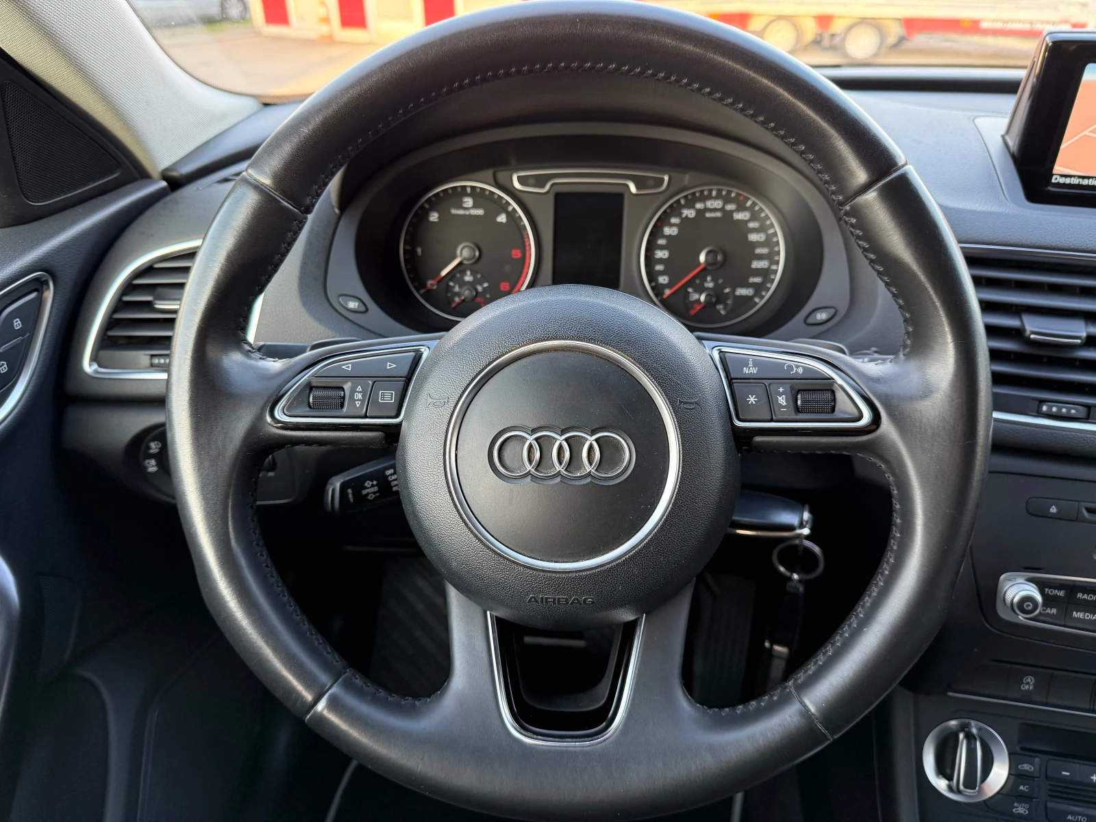 Audi Q3 2.0 TDI quattro Ambition Luxe  !!! ��� ��������� ! | Mobile.bg � ����������� 12