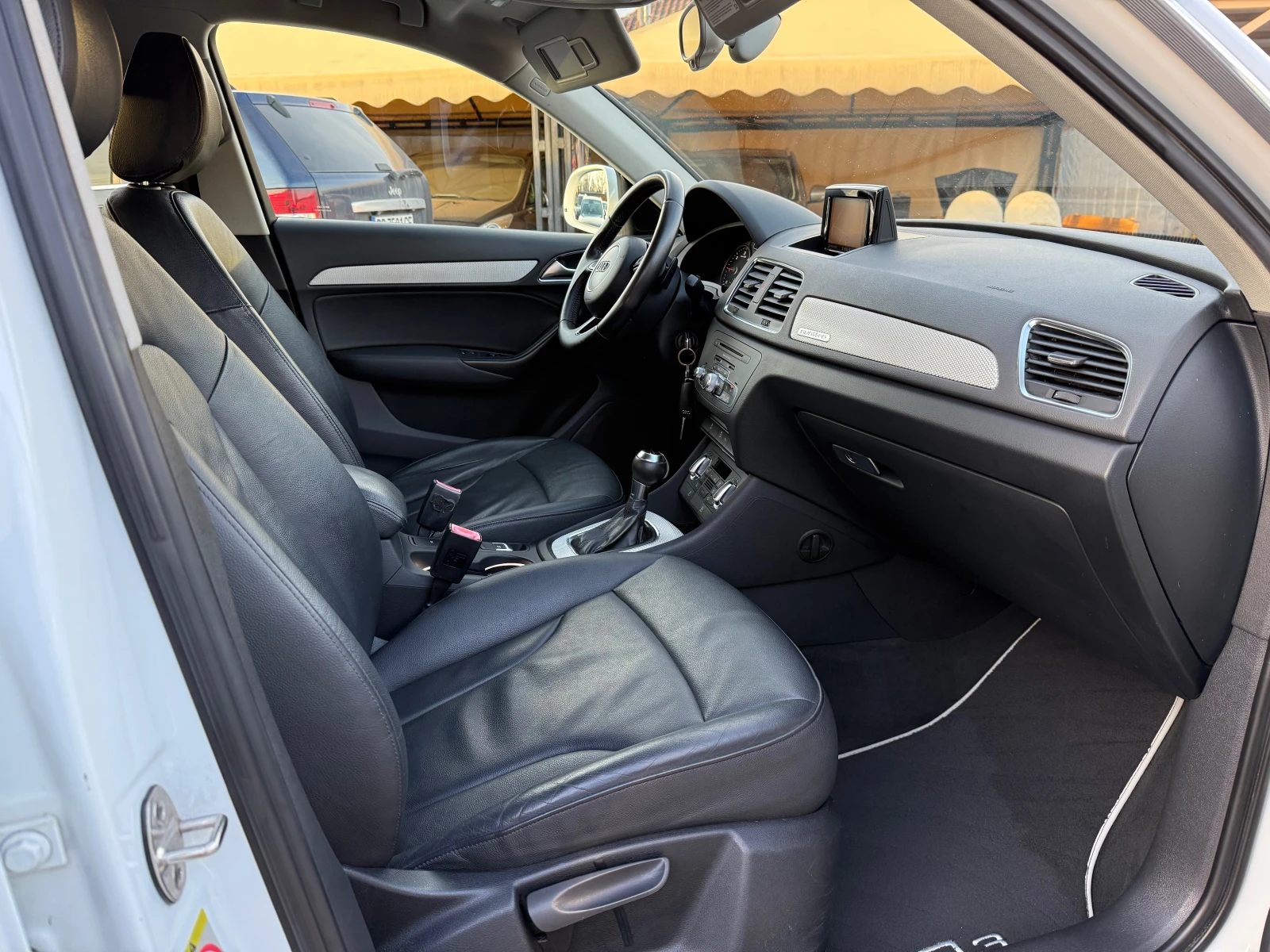 Audi Q3 2.0 TDI quattro Ambition Luxe  !!! ��� ��������� ! | Mobile.bg � ����������� 13