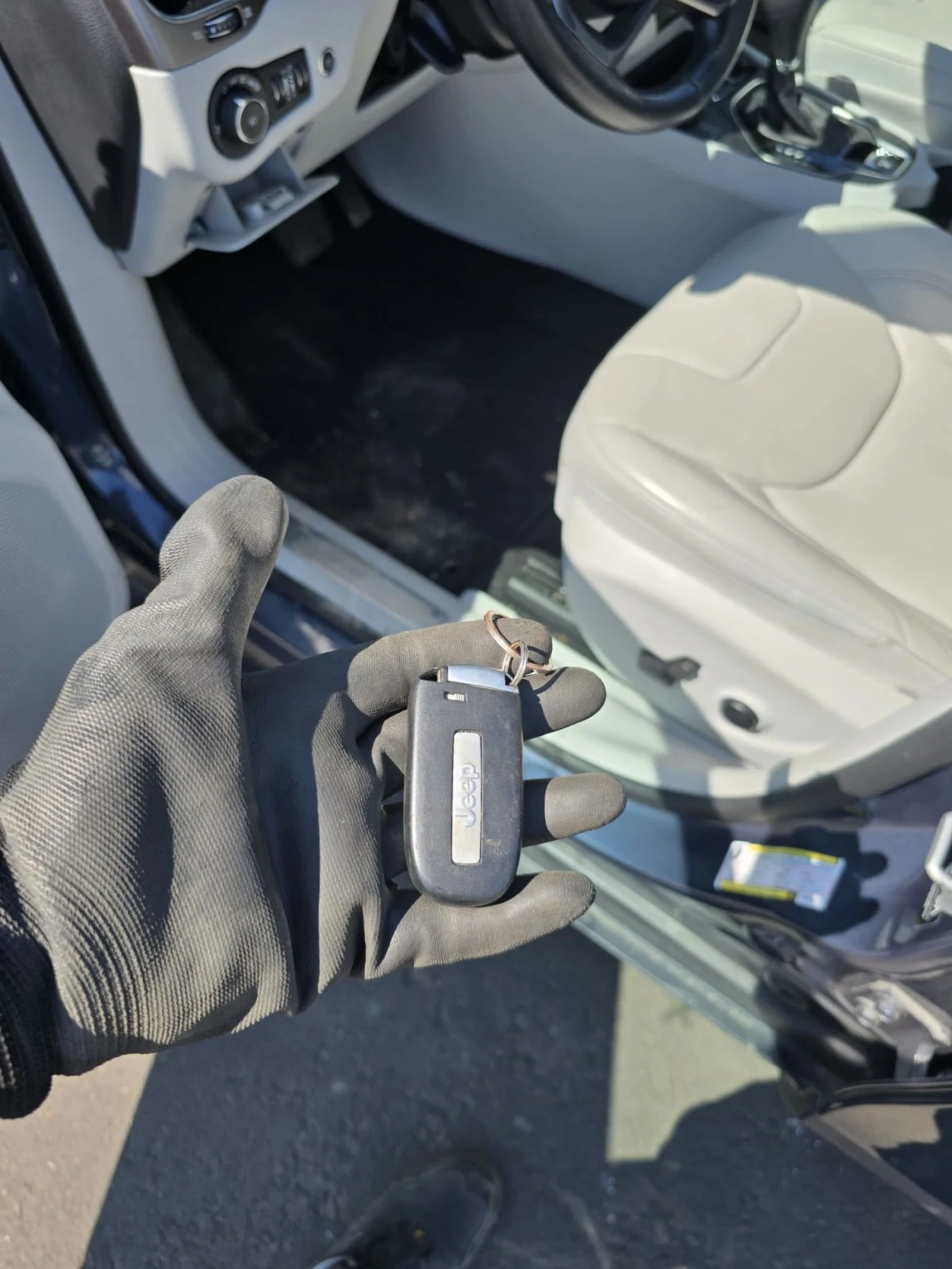 Jeep Cherokee Limited  | Mobile.bg � ����������� 13