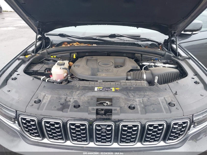 Jeep Grand cherokee 3.6l L Summit Reserve 4X4, снимка 10 - Автомобили и джипове - 54106302