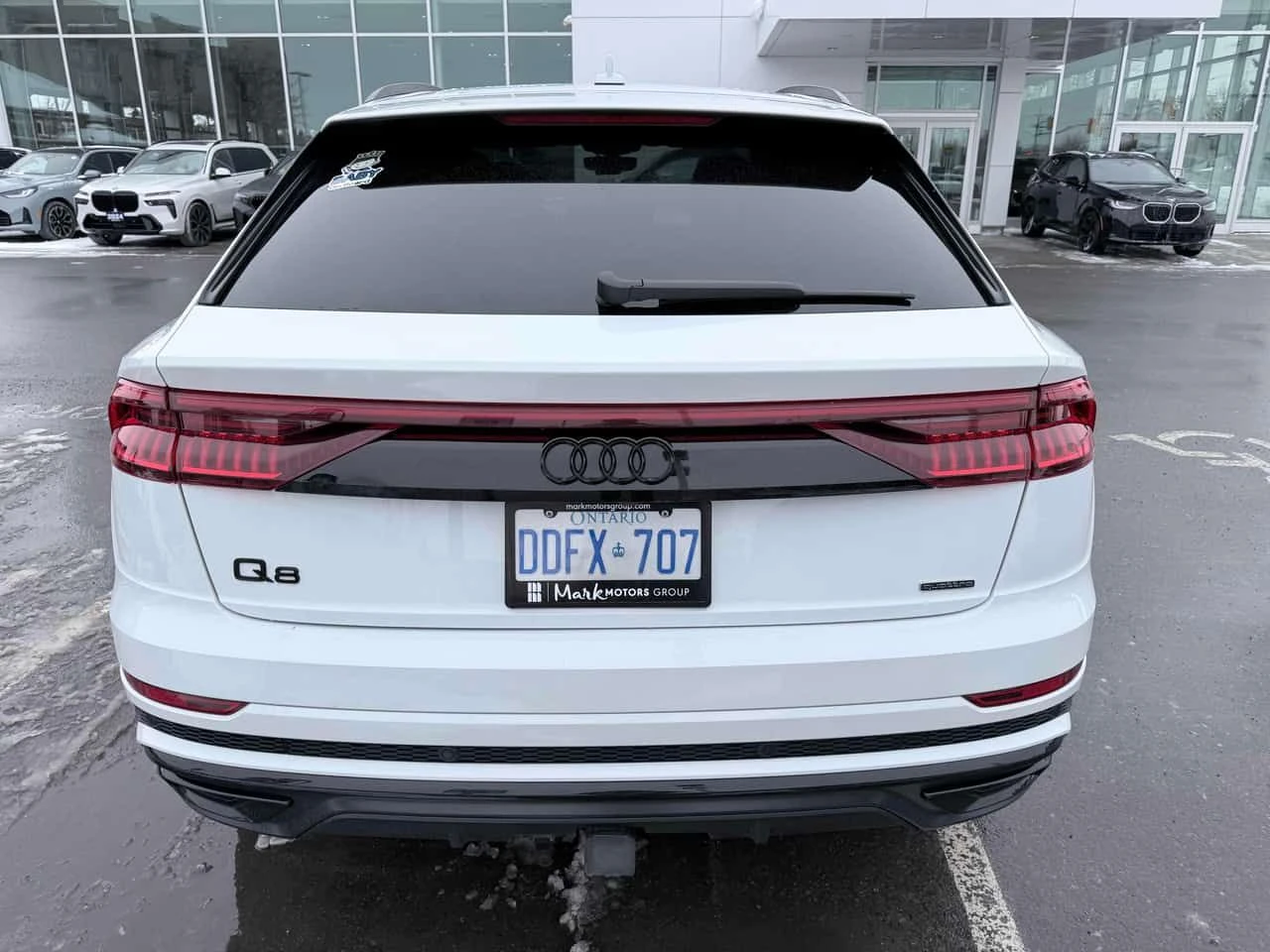 Audi Q8 * Technik * S-LINE * ДИСТРОНИК* 360* ОБДУХВАНЕ, снимка 13 - Автомобили и джипове - 54129358