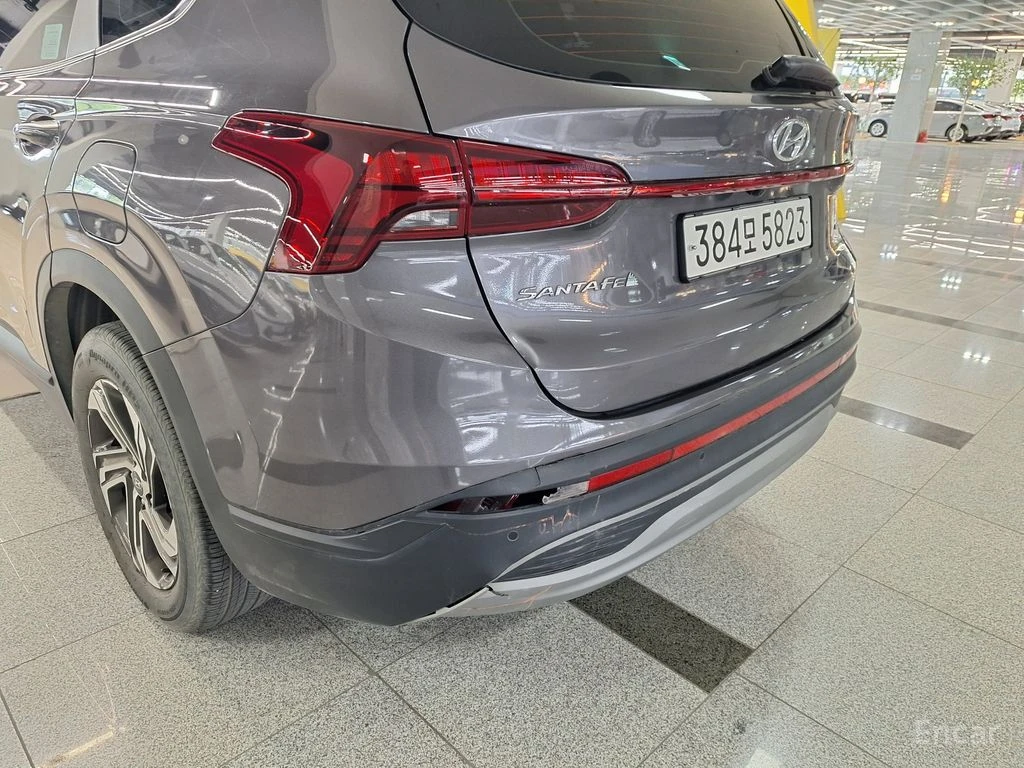 Hyundai Santa fe 2.2D Exclusive* 4x4* ПОДГРЕВ* ОБДУХВАНЕ* КАМЕРА* , снимка 4 - Автомобили и джипове - 54460416