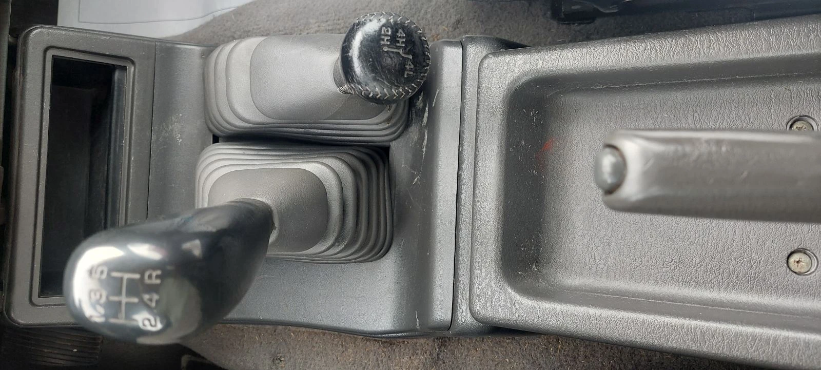 Mitsubishi L200 2.5 tdi клима, снимка 13 - Автомобили и джипове - 54477318