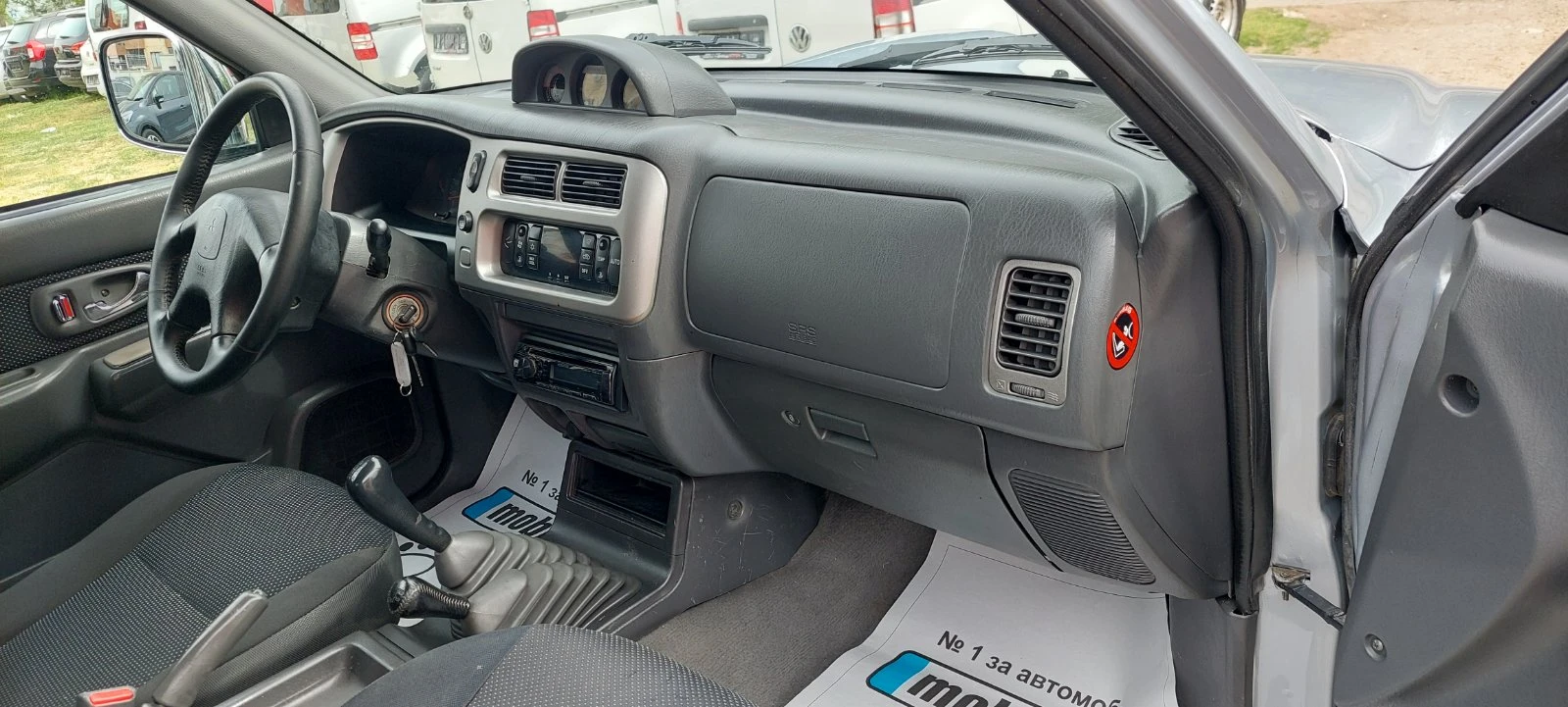 Mitsubishi L200 2.5 tdi клима, снимка 10 - Автомобили и джипове - 54477318