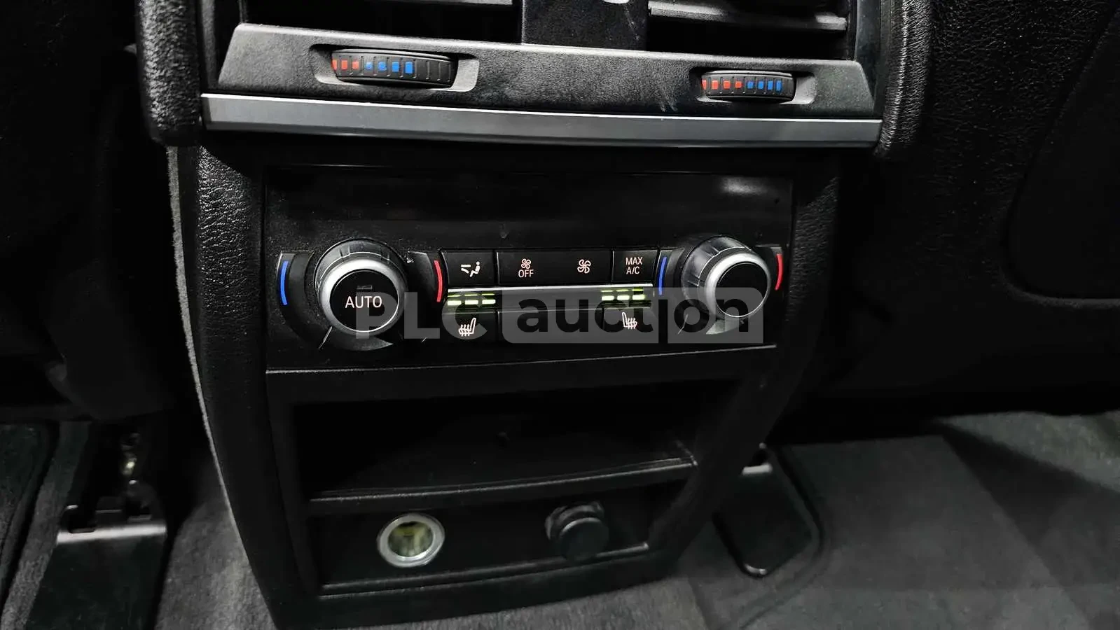 BMW X5 30D xDrive| PANO| 360КАМЕРА| ПАМЕТ| ВКЛ.ТЕХНОТЕСТ, снимка 14 - Автомобили и джипове - 54615888