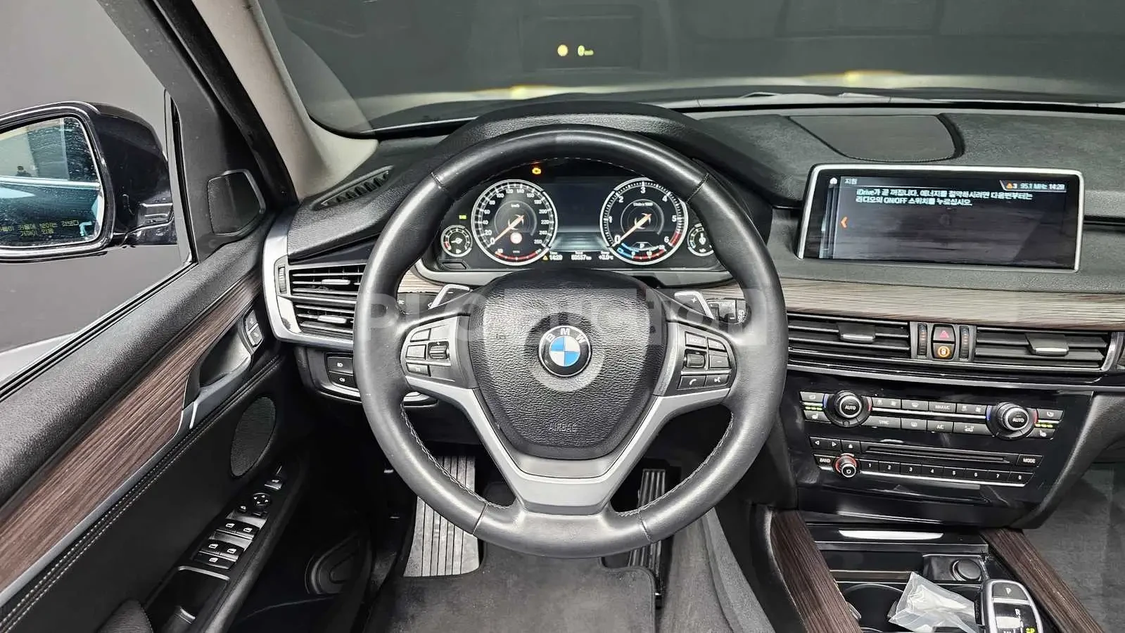 BMW X5 30D xDrive| PANO| 360КАМЕРА| ПАМЕТ| ВКЛ.ТЕХНОТЕСТ, снимка 5 - Автомобили и джипове - 54615888
