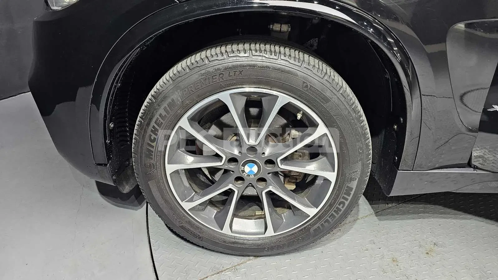 BMW X5 30D xDrive| PANO| 360КАМЕРА| ПАМЕТ| ВКЛ.ТЕХНОТЕСТ, снимка 17 - Автомобили и джипове - 54615888
