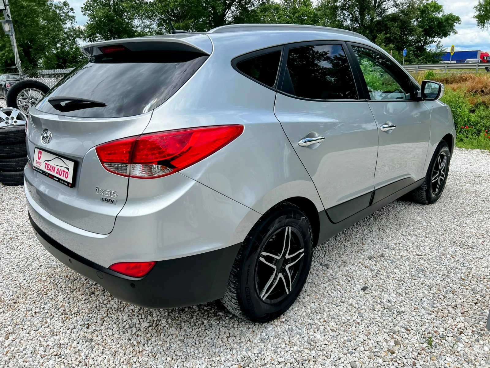 Hyundai IX35 2.0CRDI AUTOMATIC 184PS. SWISS EDITION, снимка 6 - Автомобили и джипове - 54652077
