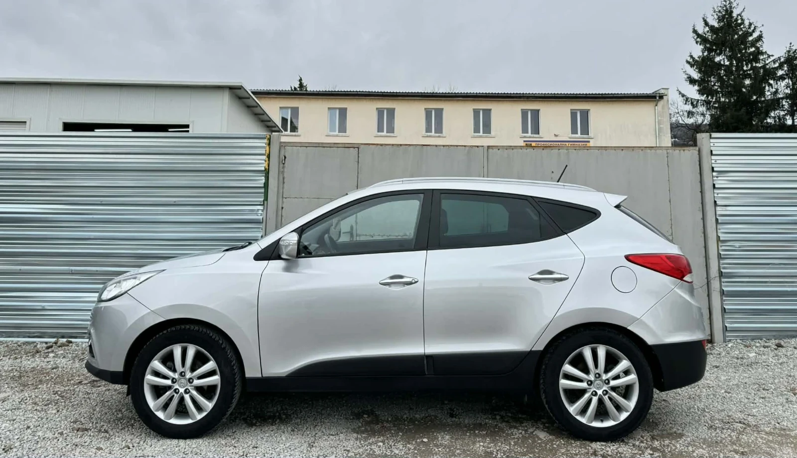 Hyundai IX35 4Х4* НАВИГАЦИЯ , снимка 4 - Автомобили и джипове - 55273278
