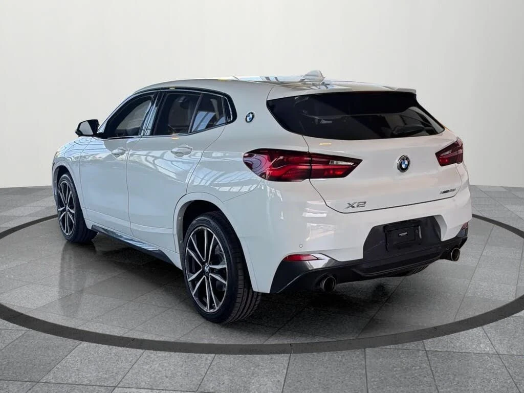 BMW X2 28i* XDRIVE* M SPORT* AMBIENT* ПАНО* КРАЙНА ЦЕНА, снимка 4 - Автомобили и джипове - 55941142