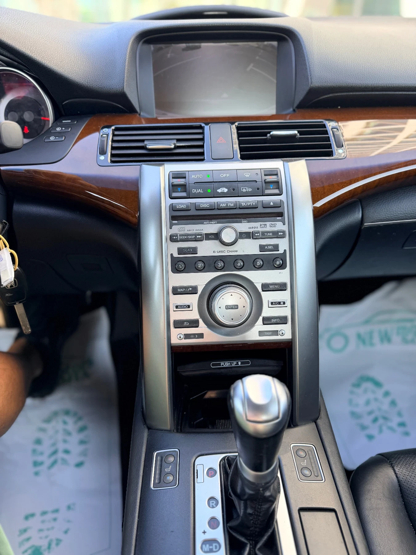 Honda Cr-v 3.5бензин-газ-Лизнг по 150 евро на месец, снимка 11 - Автомобили и джипове - 55985357