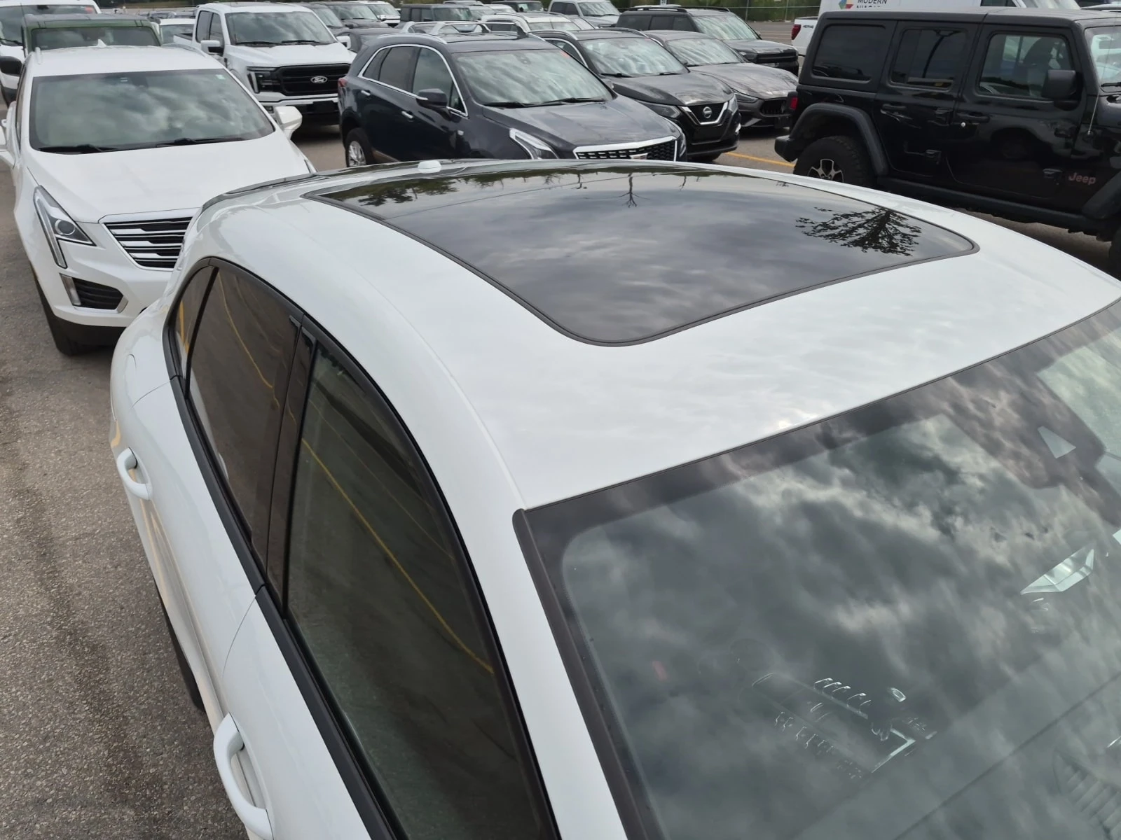 Porsche Macan  AWD 3.0L / 360 / MEMORY / PANO , снимка 5 - Автомобили и джипове - 55999844