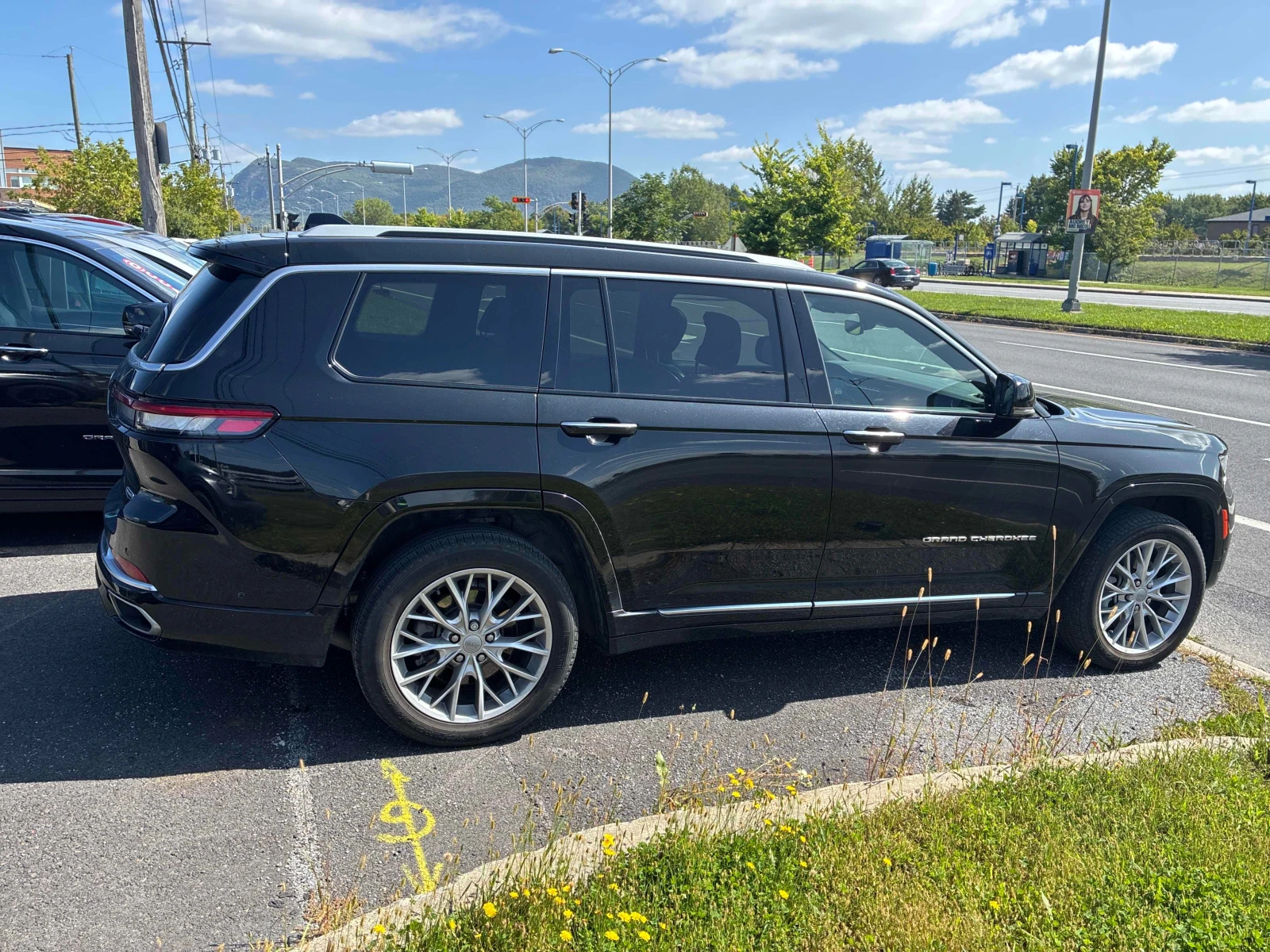 Jeep Grand cherokee Summit | CARFAX | БЕЗ ИНЦИДЕНТИ, снимка 4 - Автомобили и джипове - 56076343