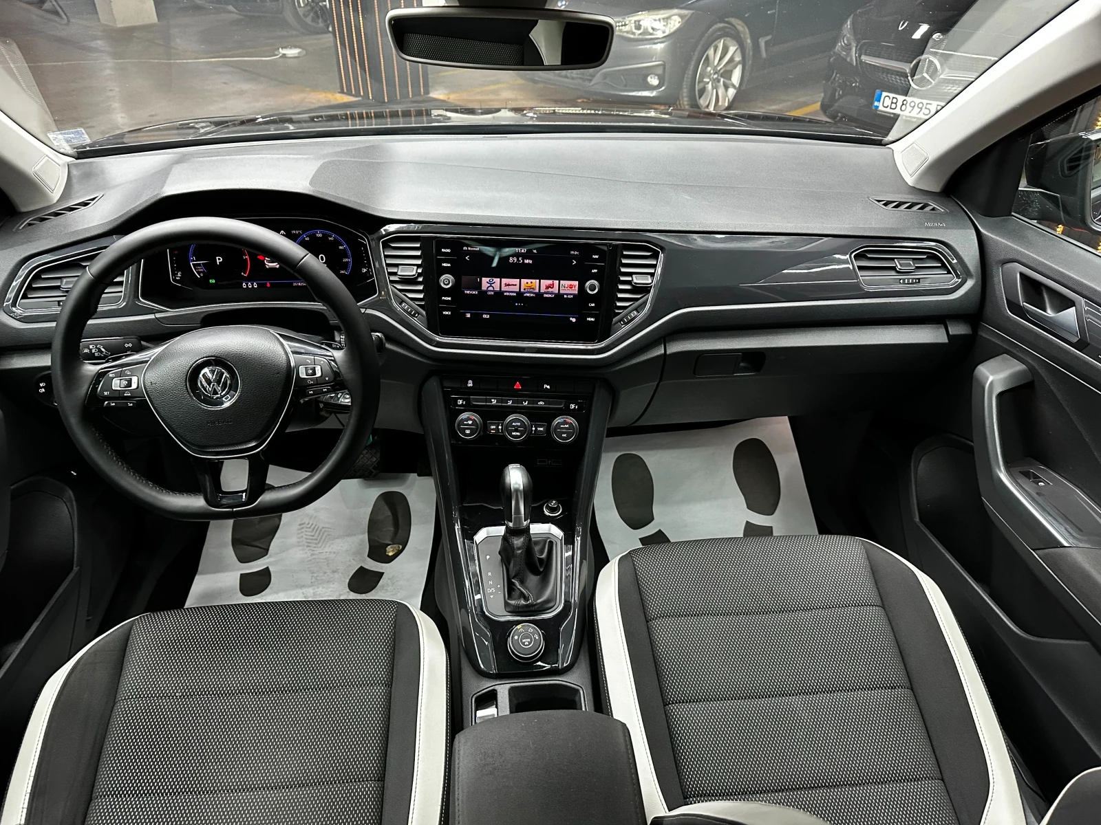 VW T-Roc 4x4/�������� �������/����������� �� | Mobile.bg � ����������� 8