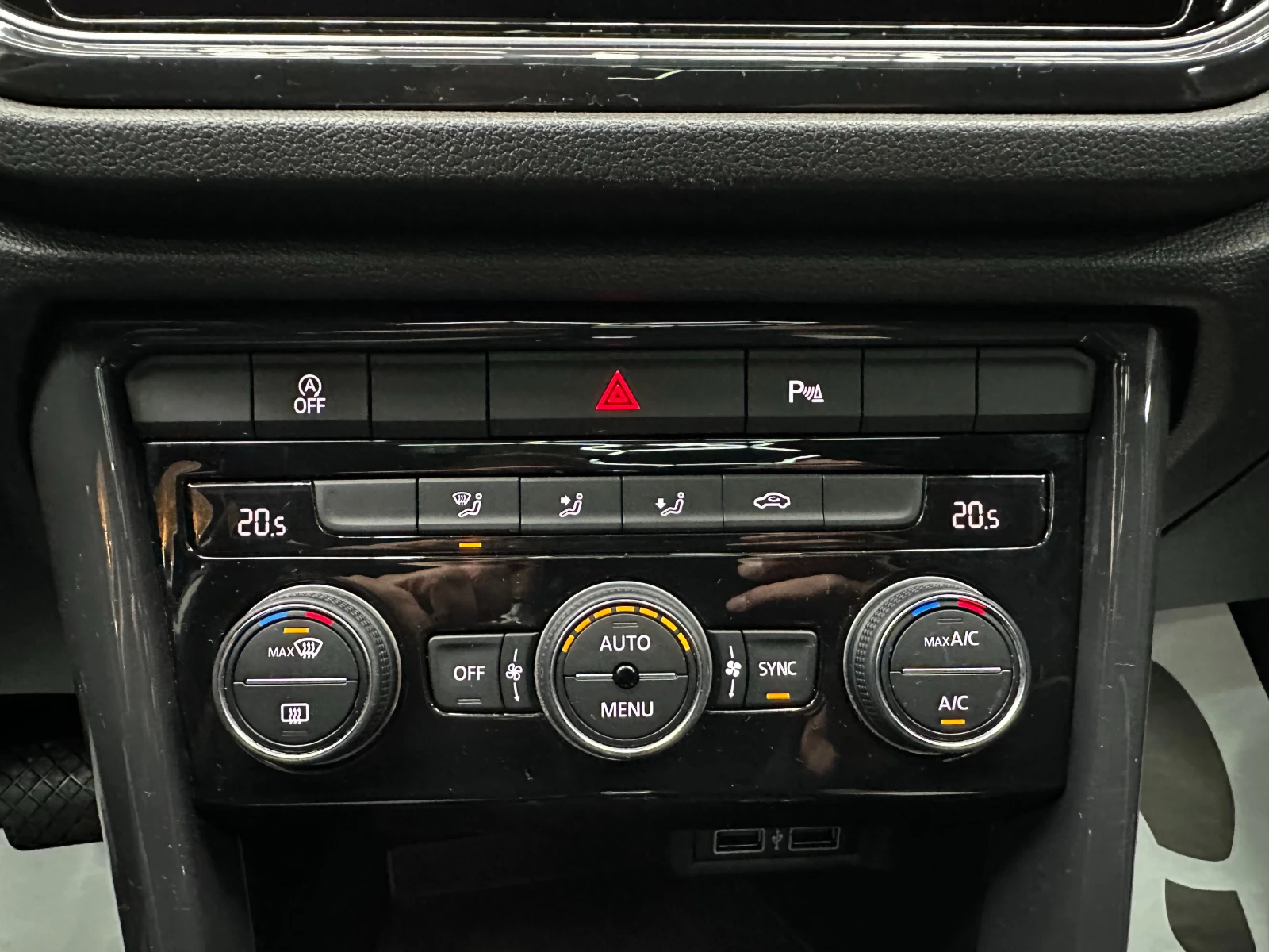 VW T-Roc 4x4/�������� �������/����������� �� | Mobile.bg � ����������� 12