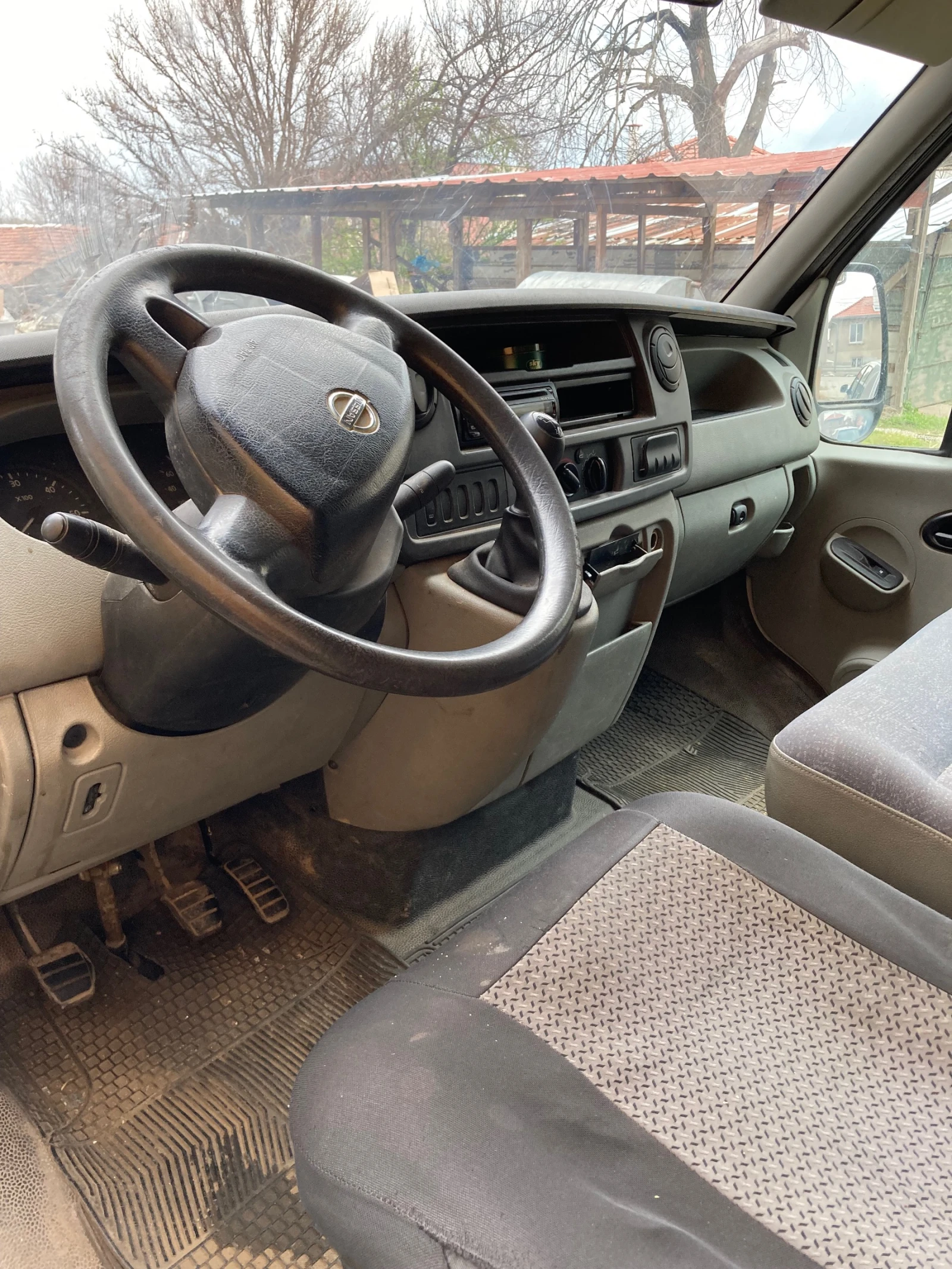 Nissan Interstar  - изображение 7