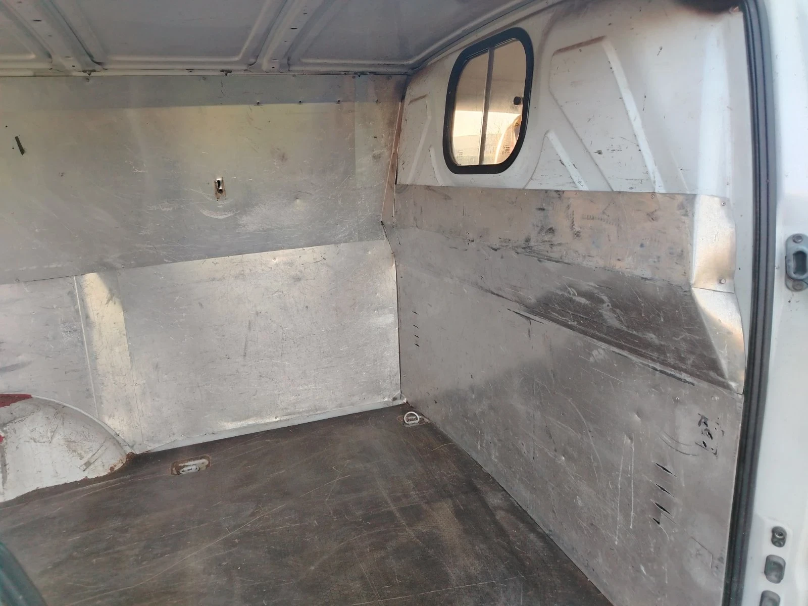 Mercedes-Benz Vito, снимка 11 - Бусове и автобуси - 54640811