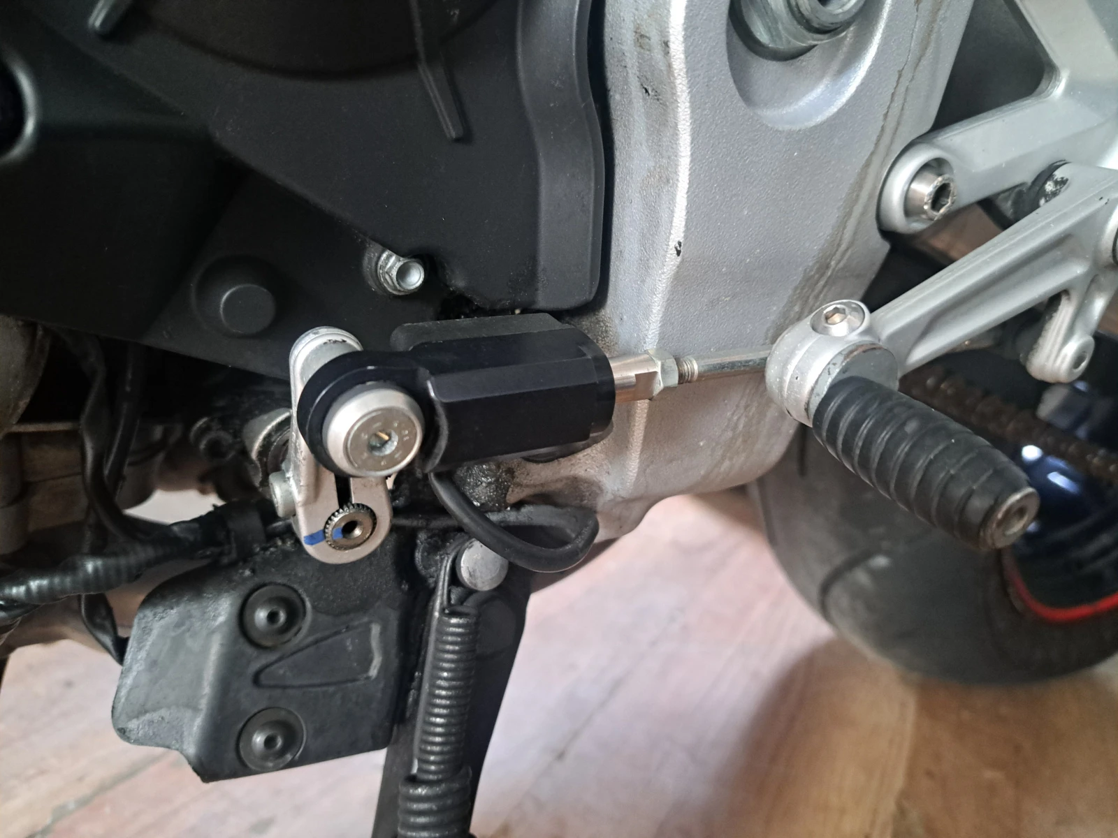 Aprilia Tuono V4 R APRC ABS | Mobile.bg   14