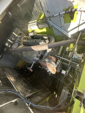 Комбайн Claas Mega 208 , снимка 2