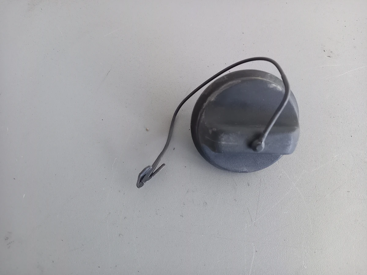 Капачка резервоар вътрешна Рено Клио 1.6Б (з)