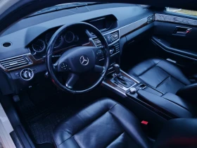 Mercedes-Benz E 200 E220, снимка 13