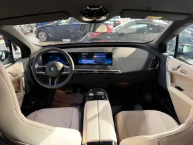 BMW iX 40 xDrive * HARMAN/KARDON* HEAD UP* M PACKET* 360 , снимка 5
