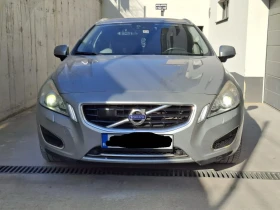 Volvo V60, снимка 1