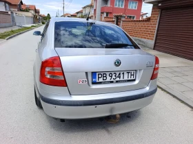 Skoda Octavia 1.6 MPI, снимка 3