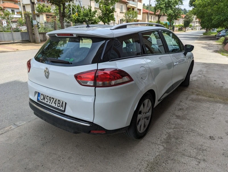 Renault Clio, снимка 3 - Автомобили и джипове - 45885718