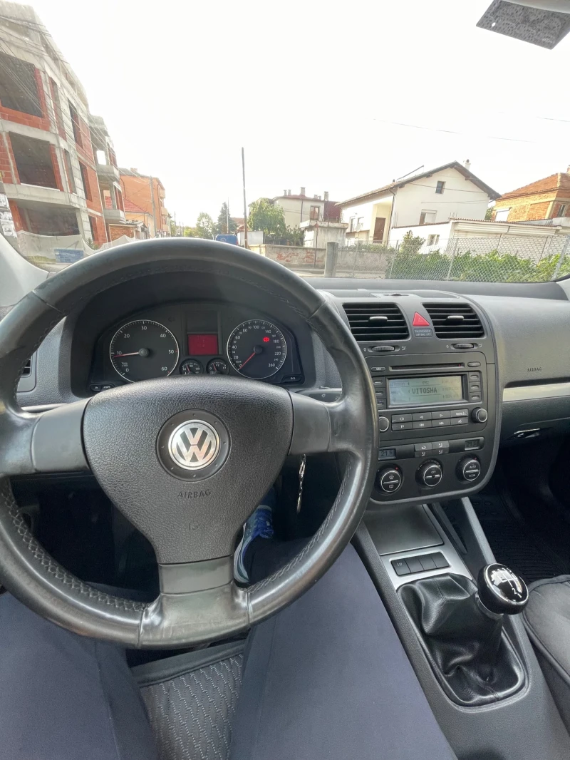 VW Golf Голф 5 1.9 TDI, снимка 11 - Автомобили и джипове - 47315143