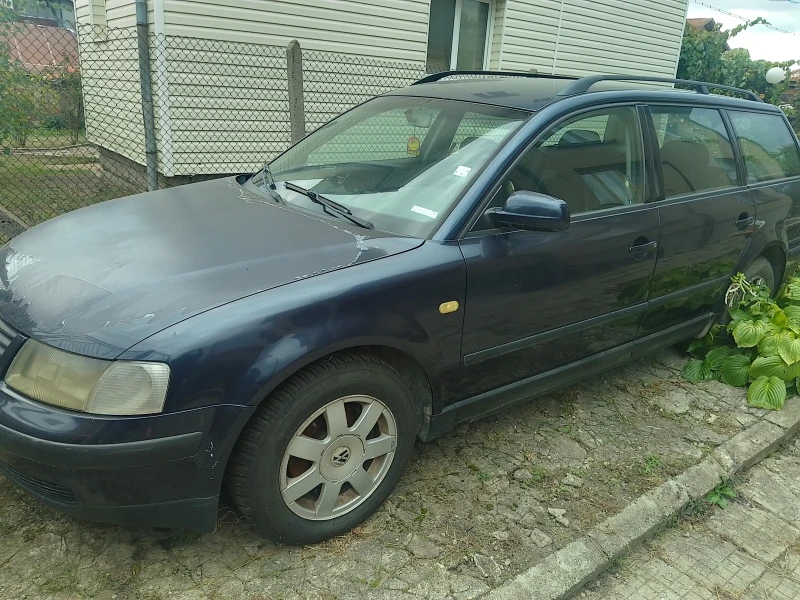 VW Passat, снимка 1 - Автомобили и джипове - 47581126