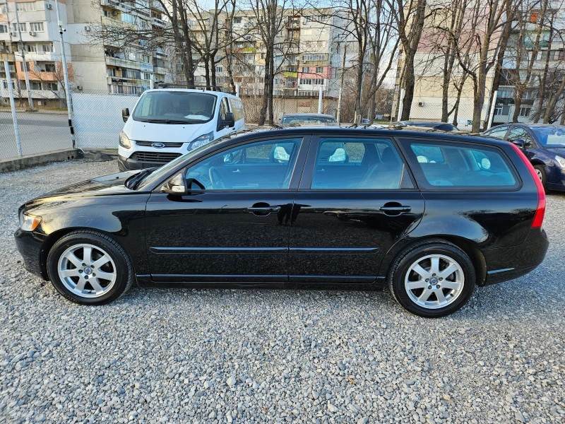 Volvo V50 1.6  115кс.Facelift Navi, снимка 6 - Автомобили и джипове - 49102901