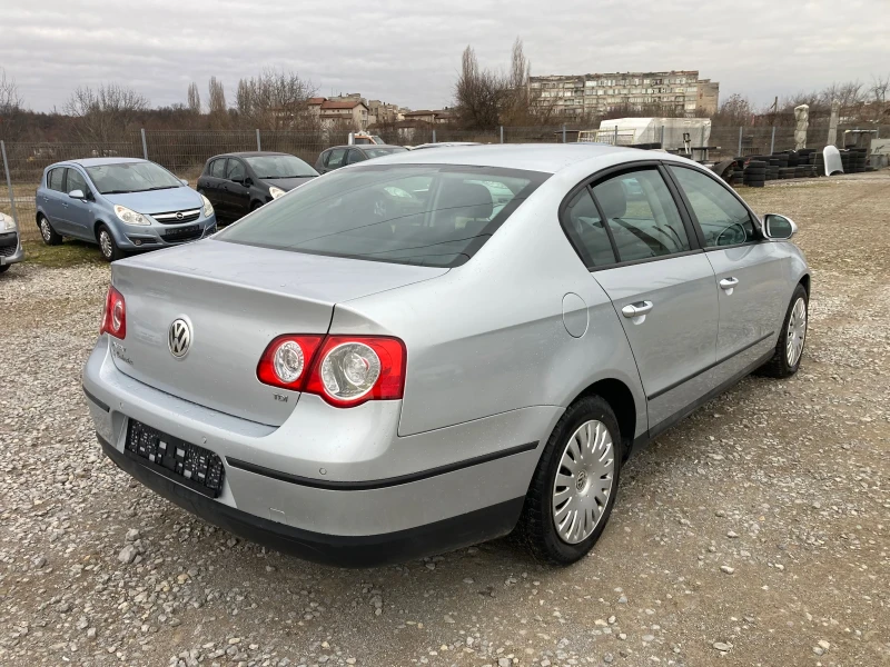 VW Passat 1.9 TDI , снимка 4 - Автомобили и джипове - 49144183