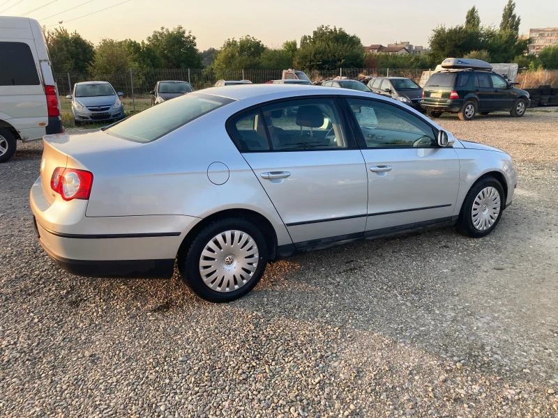 VW Passat 1.9 TDI , снимка 5 - Автомобили и джипове - 49144183