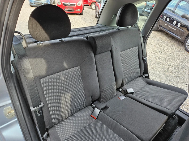 Opel Meriva 1.6 101кс.FACELIFT, снимка 14 - Автомобили и джипове - 51617039