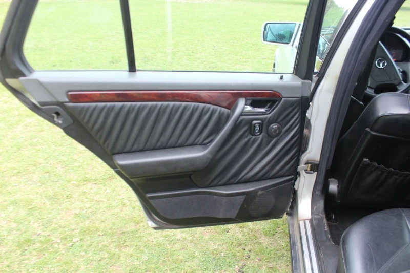 Mercedes-Benz C 250 c250td, снимка 5 - Автомобили и джипове - 51654451