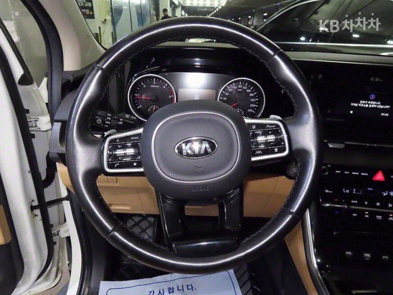 Kia Carnival (KA4) D2.2 7-местен ЛИЗИНГ БЕЗ ПЪРВ.ВНОСКА, снимка 8 - Автомобили и джипове - 52650500