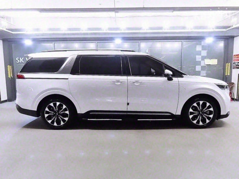 Kia Carnival (KA4) D2.2 7-местен ЛИЗИНГ БЕЗ ПЪРВ.ВНОСКА, снимка 3 - Автомобили и джипове - 52650500