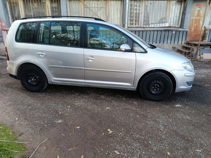 VW Touran 1.9 TDI, 105кс.Фейс, снимка 7 - Автомобили и джипове - 52509649