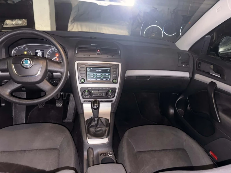 Skoda Octavia, снимка 13 - Автомобили и джипове - 53455334