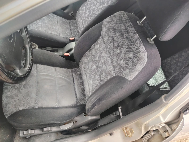 Daewoo Lanos 1.5i, снимка 8 - Автомобили и джипове - 53588276