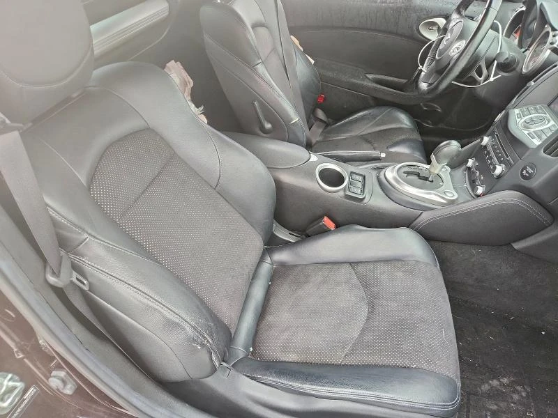 Nissan 370Z 3.7L 6 Rear-wheel drive, снимка 12 - Автомобили и джипове - 53012187