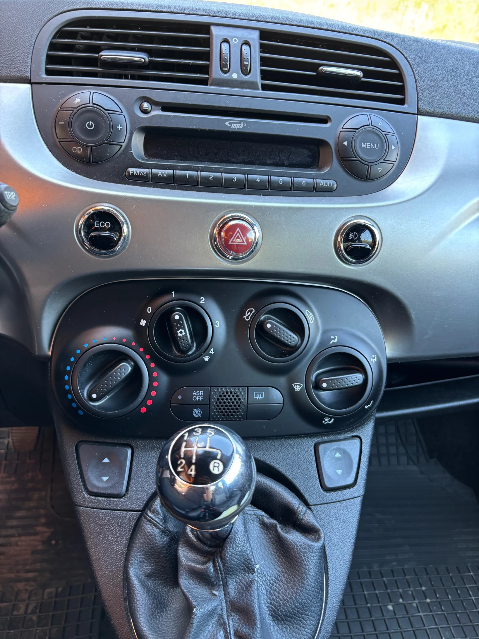 Fiat 500 0, 9 �����.�����. | Mobile.bg � ����������� 11