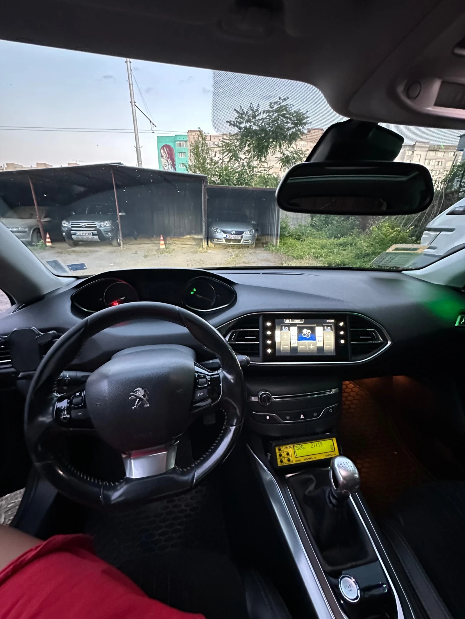 Peugeot 308 Allure/led/pano/keyless/camera/navi/full - изображение 4