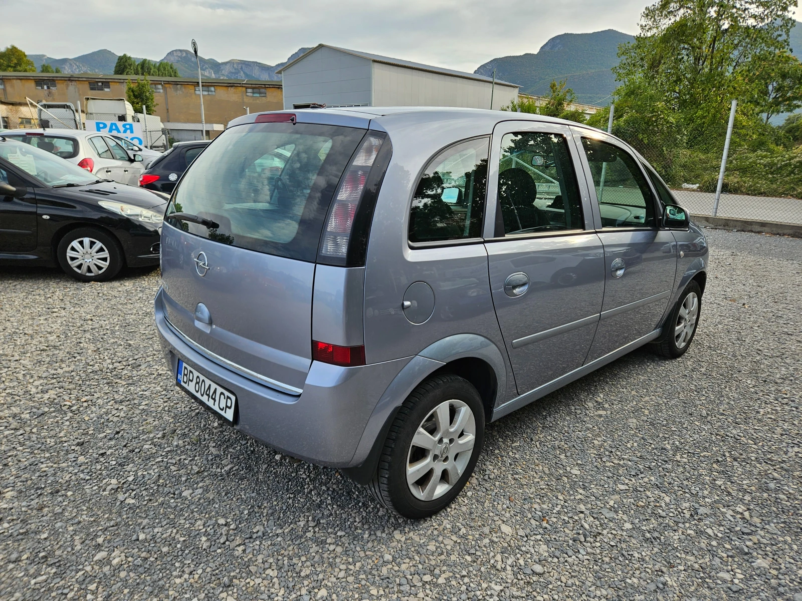 Opel Meriva 1.6 101кс.FACELIFT - изображение 3