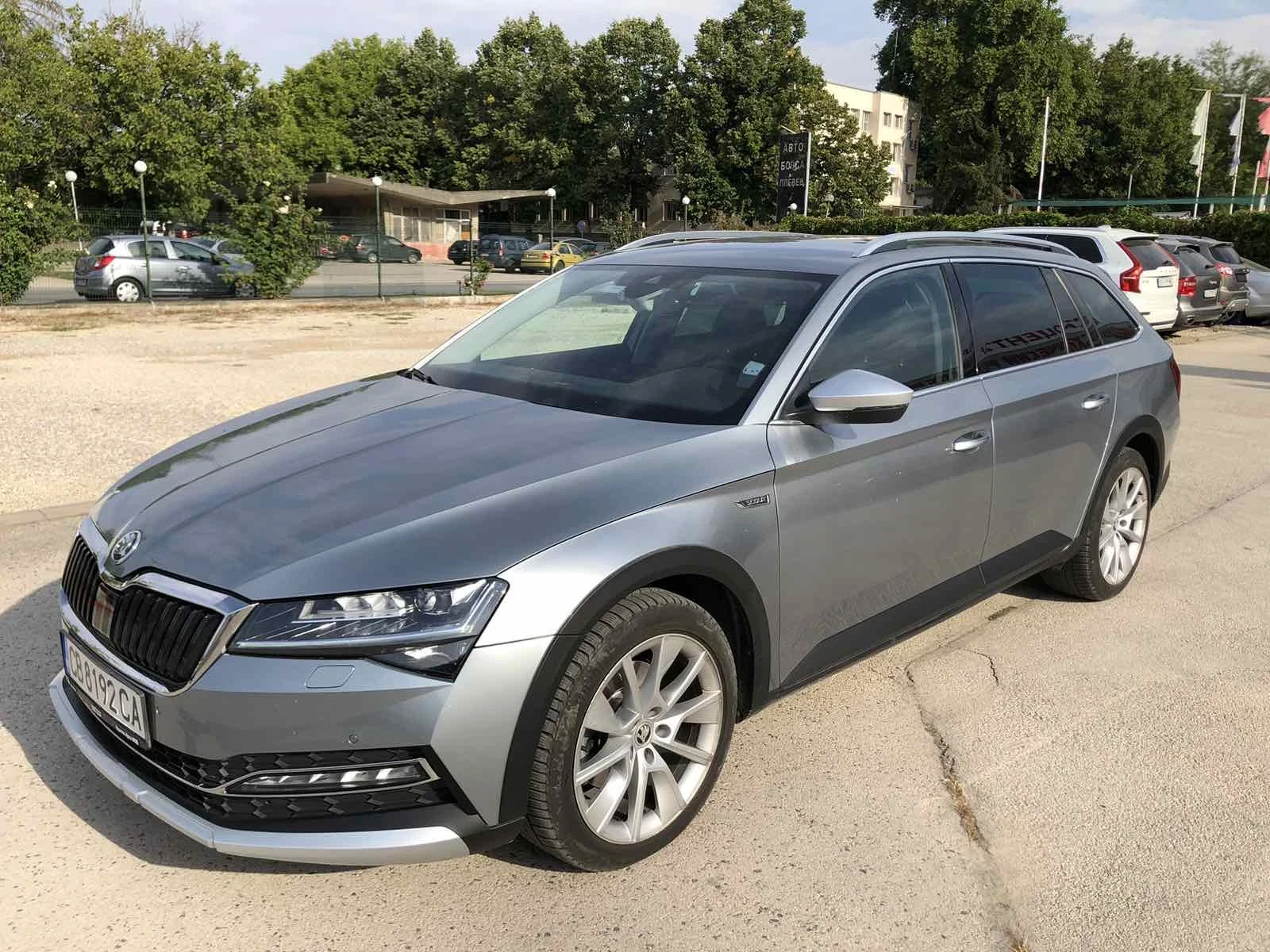 Skoda Superb SCOUT 2.0TDI - изображение 3